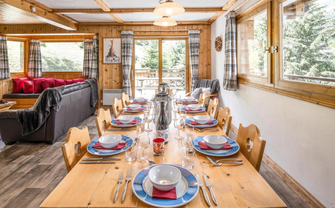 Chalet Himalaya , 10 Person Chalet With 5 Ensuite Bedrooms And Outdoor Jacuzzi In Meribel Centre Exteriör bild